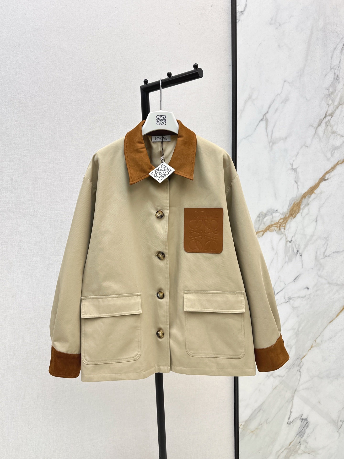 Loe 25fw jacket