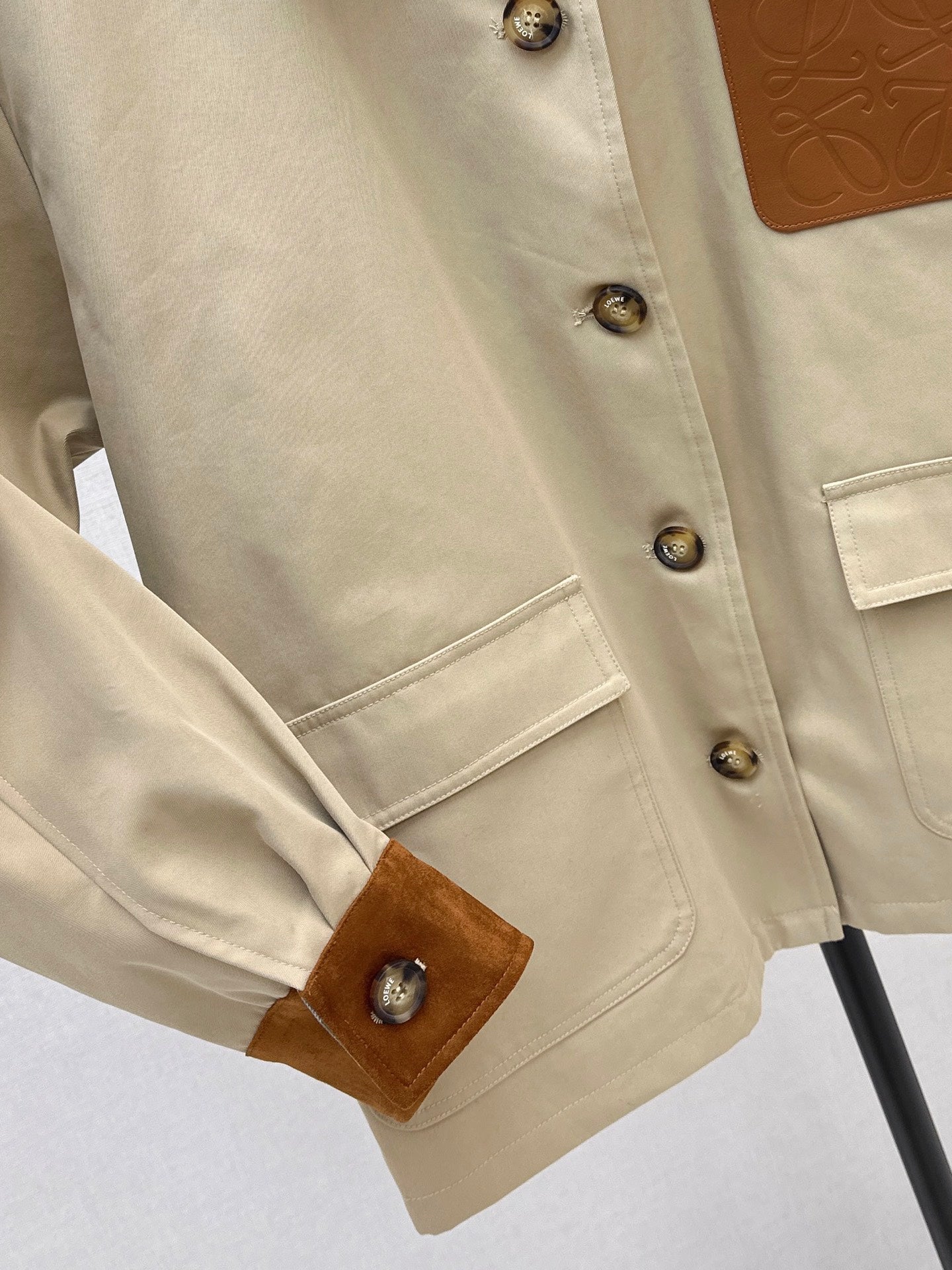 Loe 25fw jacket