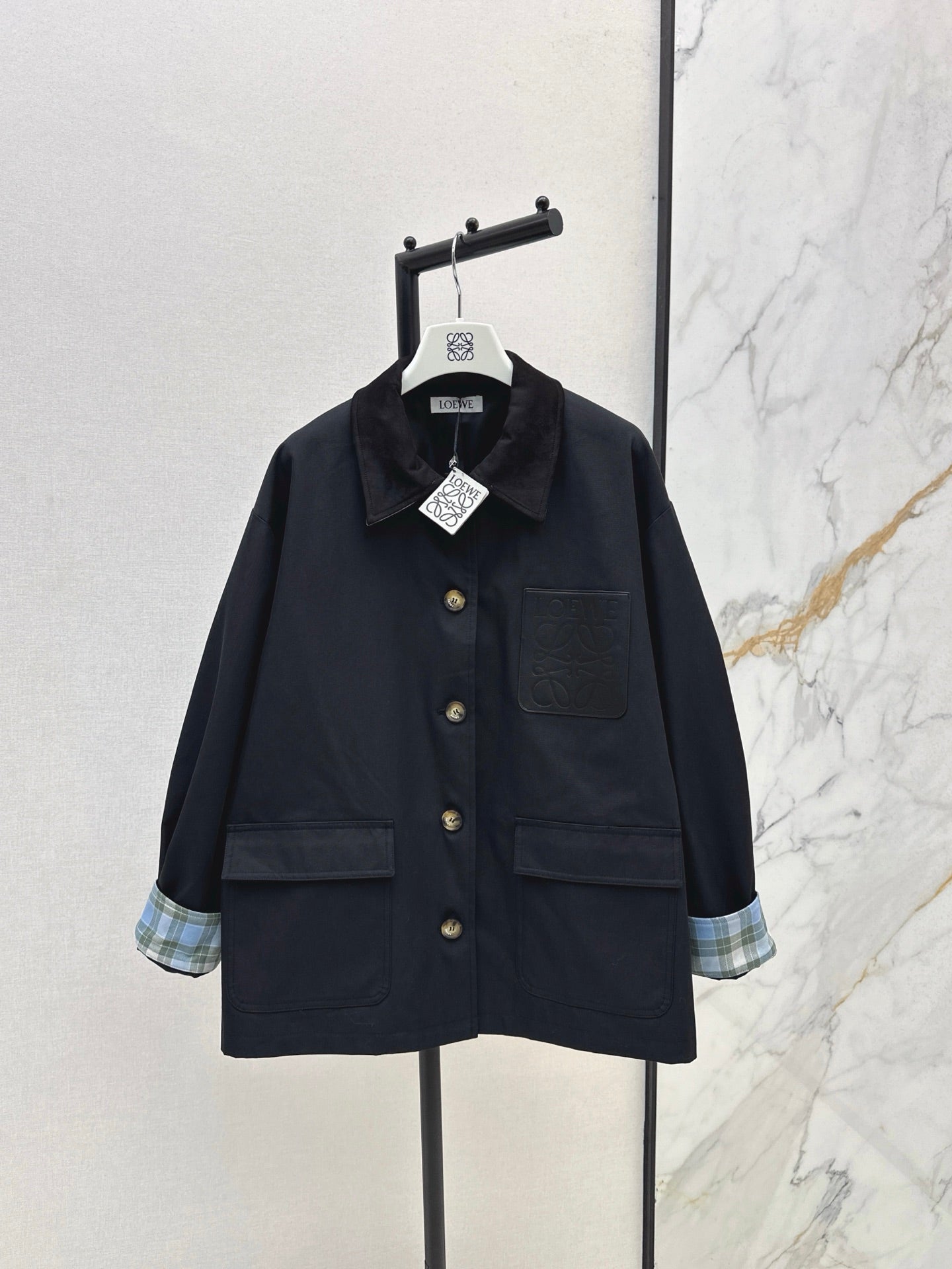 Loe 25fw jacket