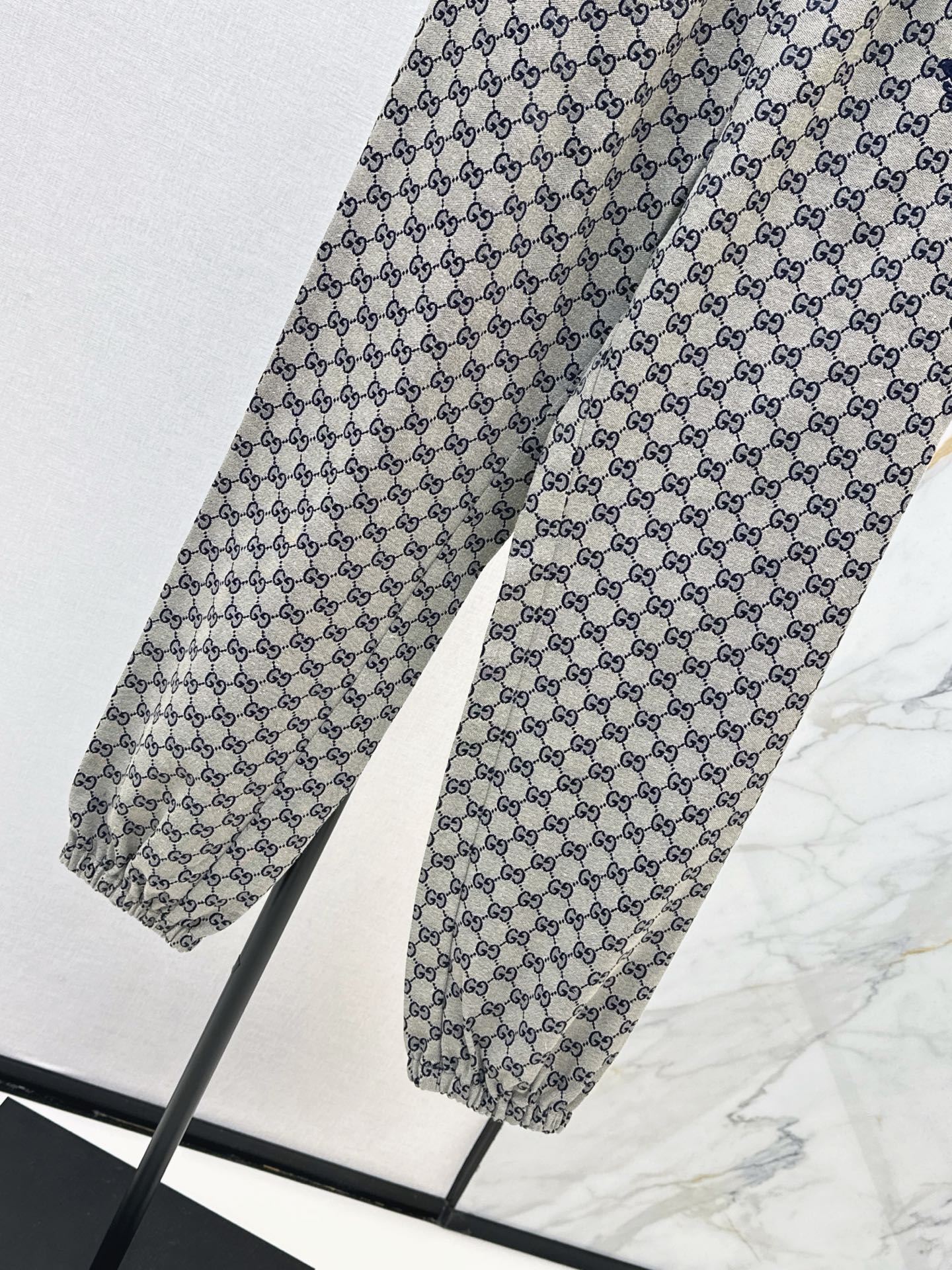 Guc 25fw pants