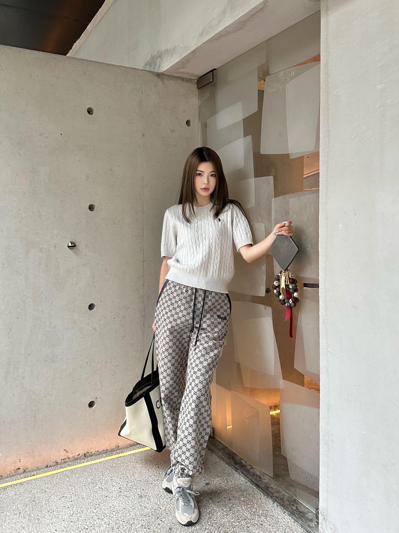 Guc 25fw pants