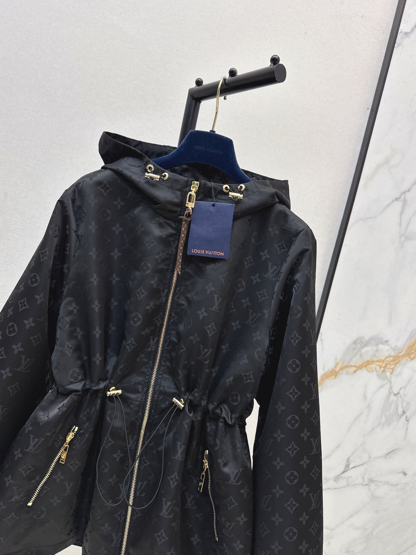 Loui 25fw padded jacket