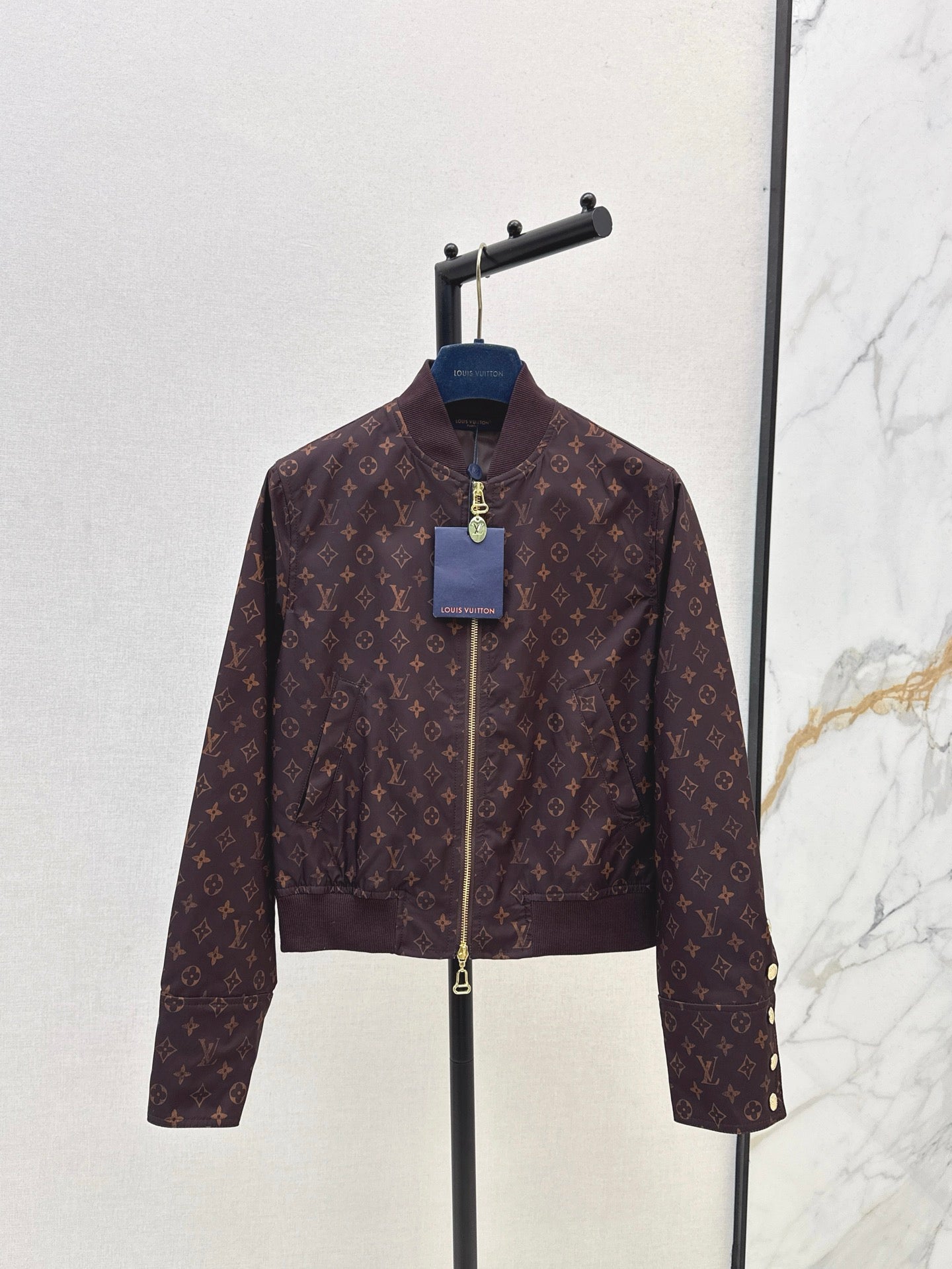 Loui 25fw jacket