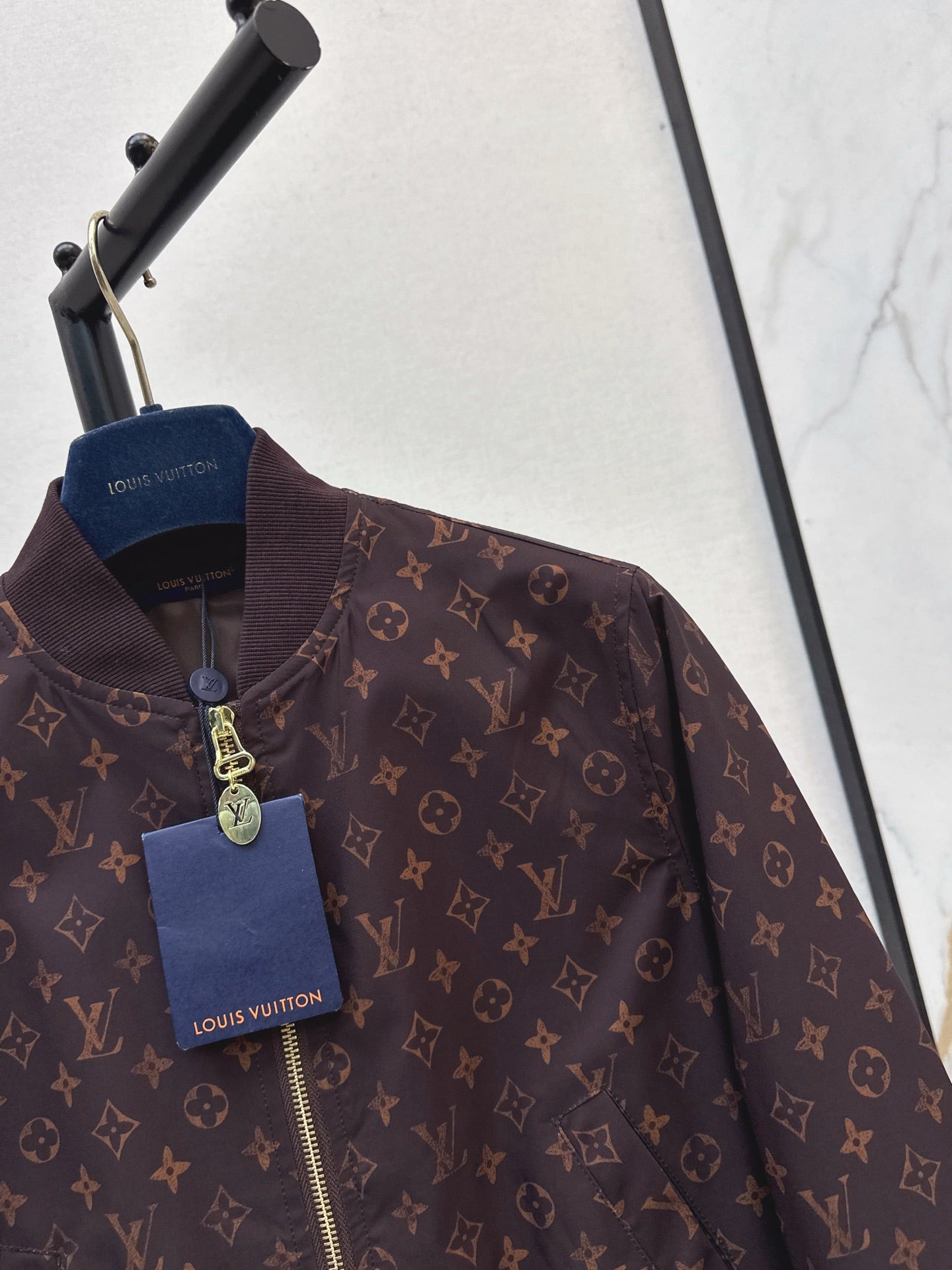 Loui 25fw jacket