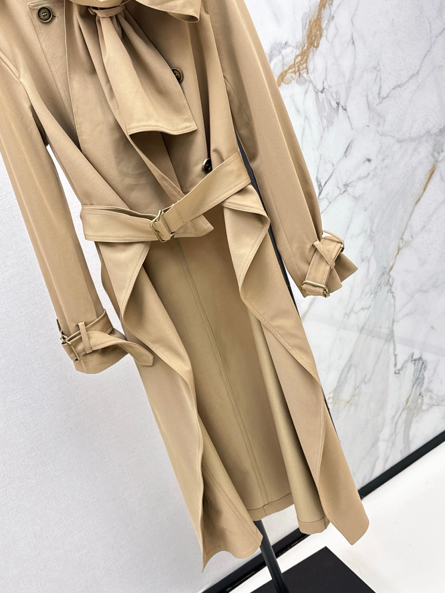 Bur 25fw trench coats