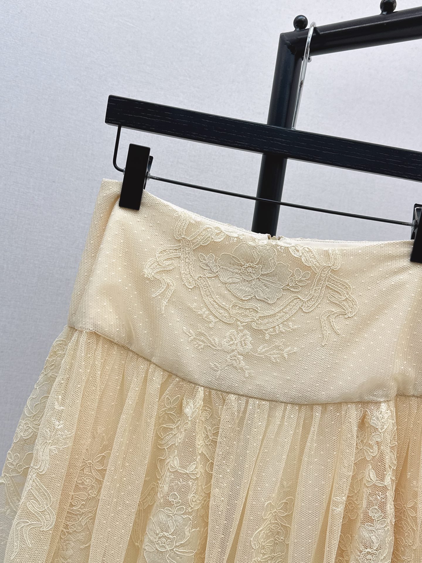 Zimm 25ss lace skirt
