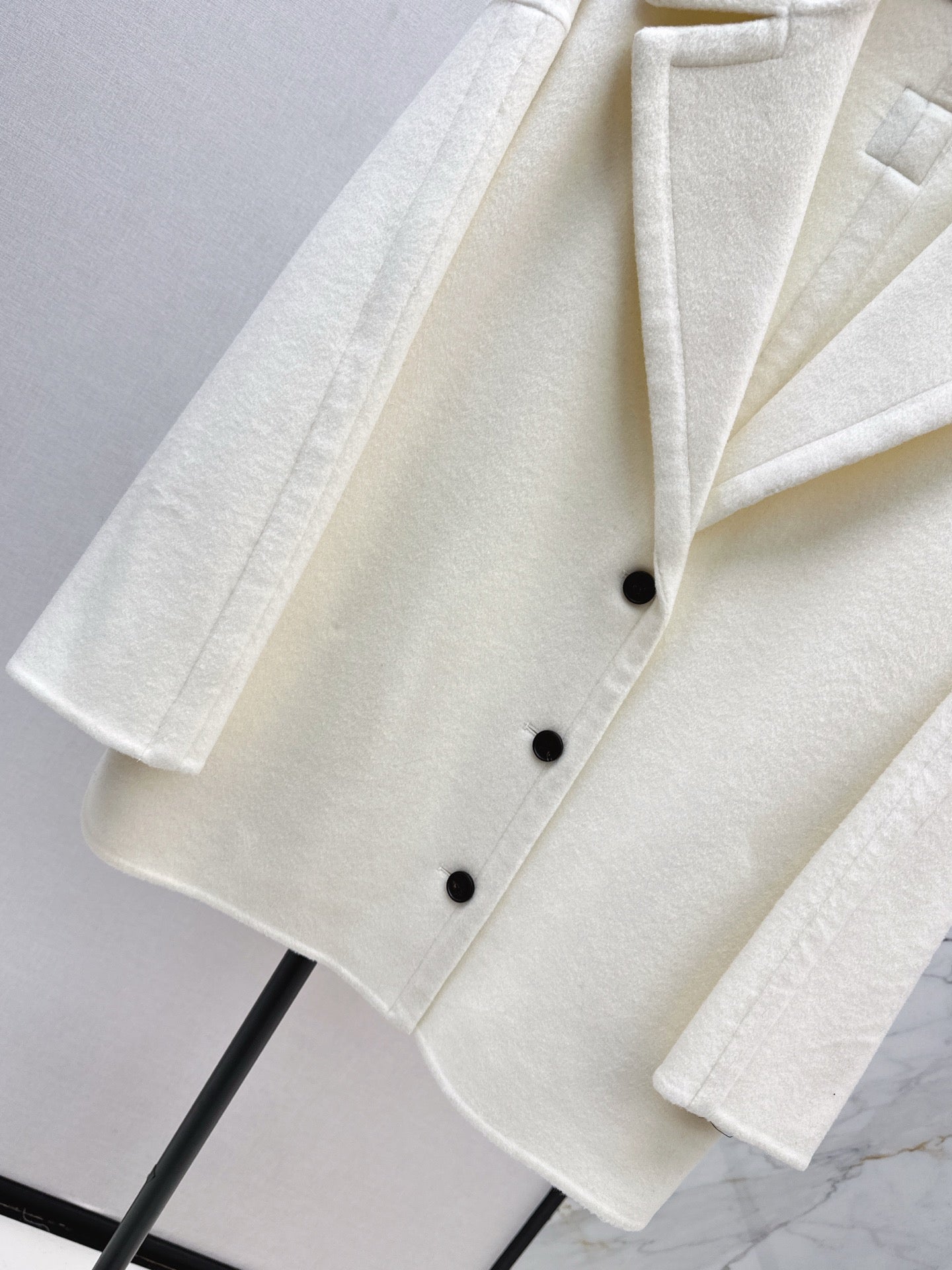 Loe 25fw blazer