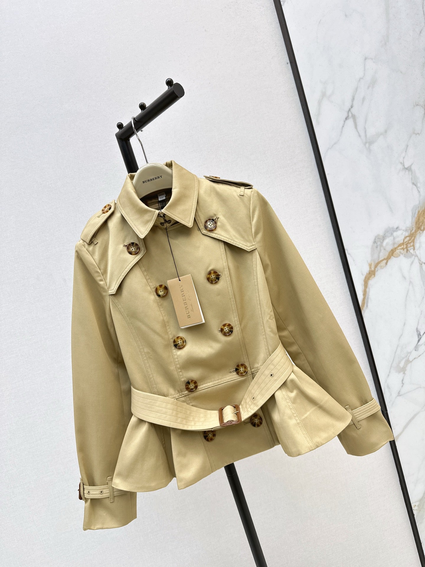 Bur 25fw button jacket