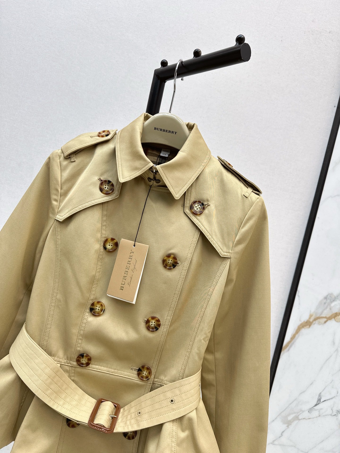 Bur 25fw button jacket