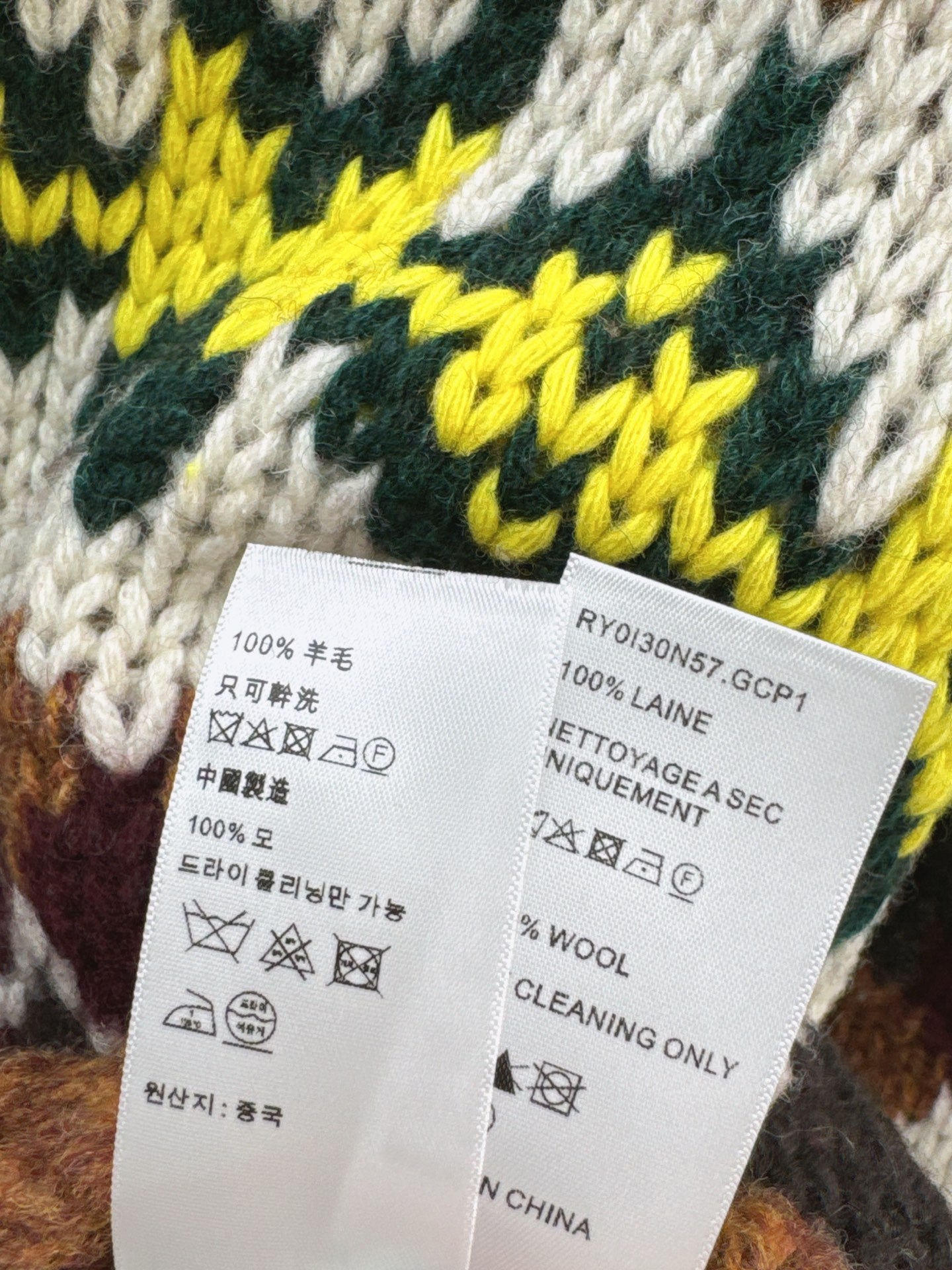 Celi 25fw wool sweater