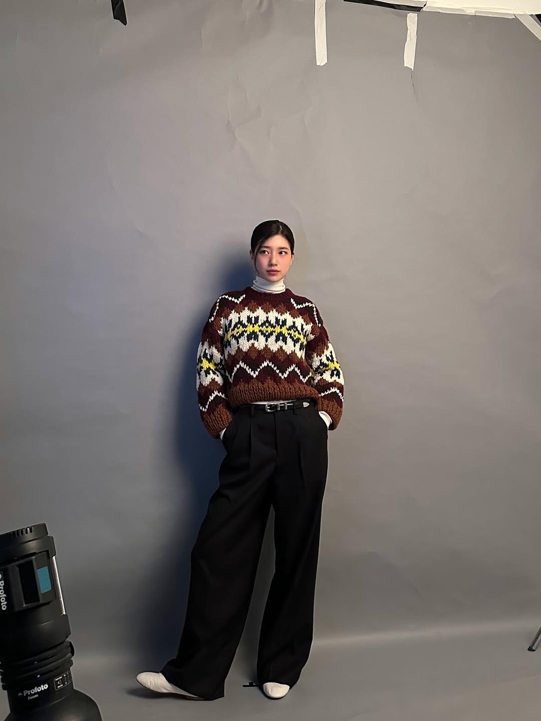 Celi 25fw wool sweater