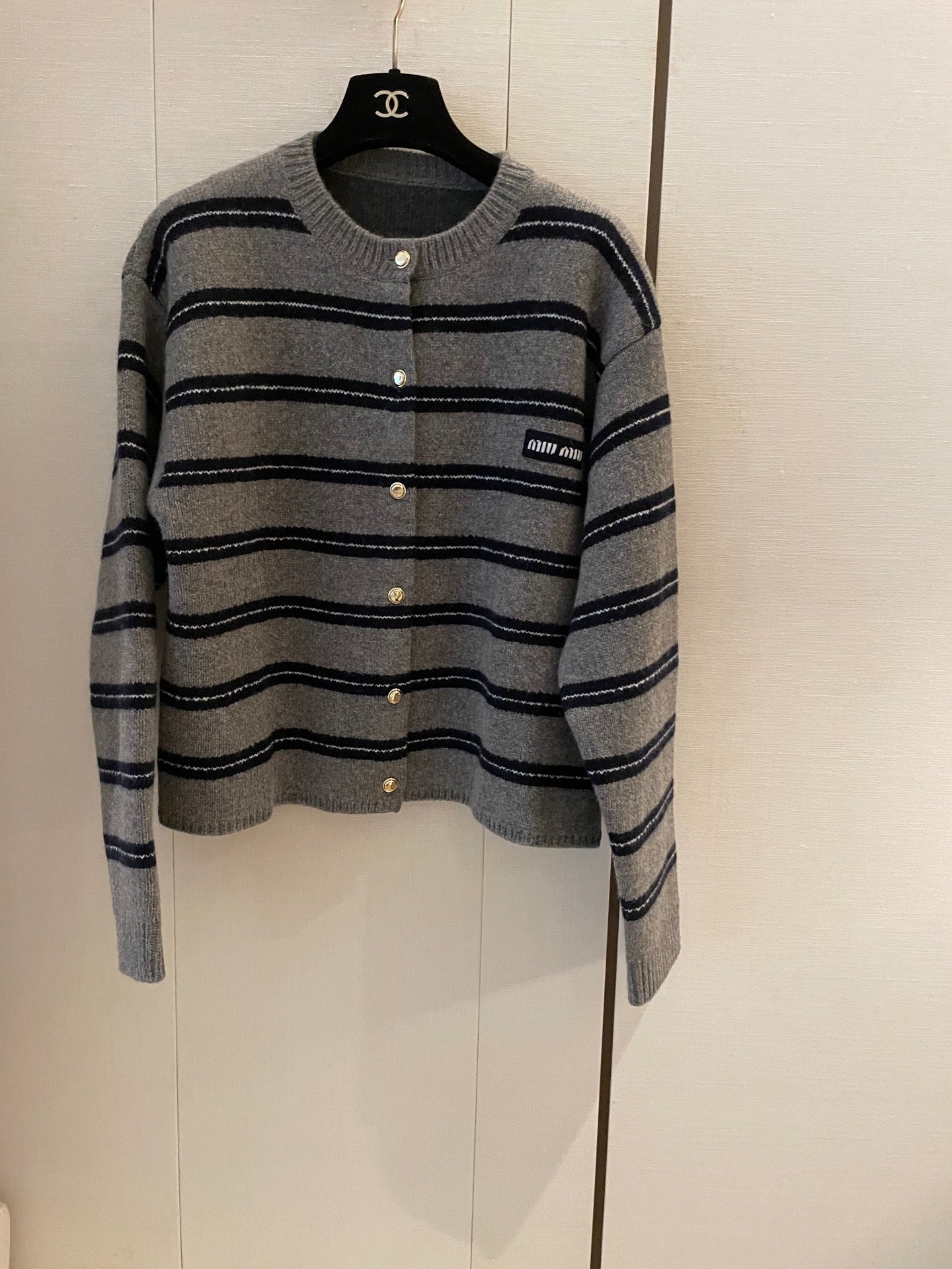 Miu 25fw knitted cardigan