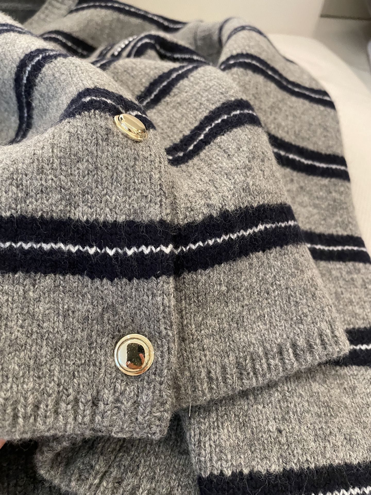 Miu 25fw knitted cardigan