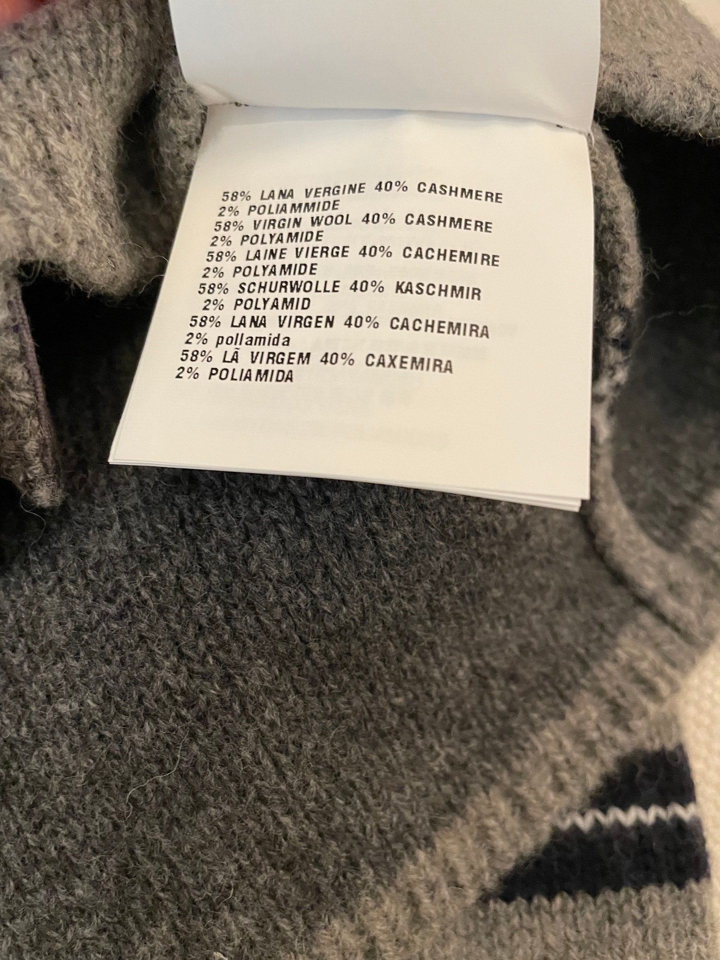 Miu 25fw knitted cardigan