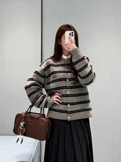 Miu 25fw knitted cardigan