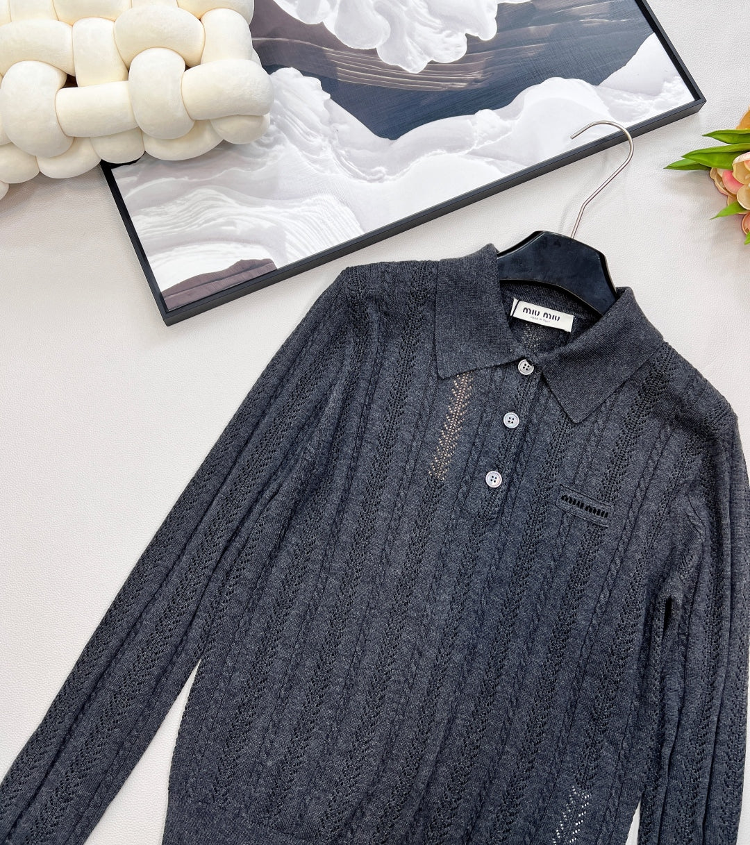 Miu 25fw knitted sweater