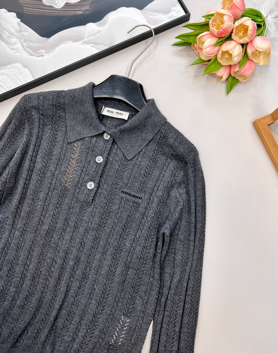 Miu 25fw knitted sweater