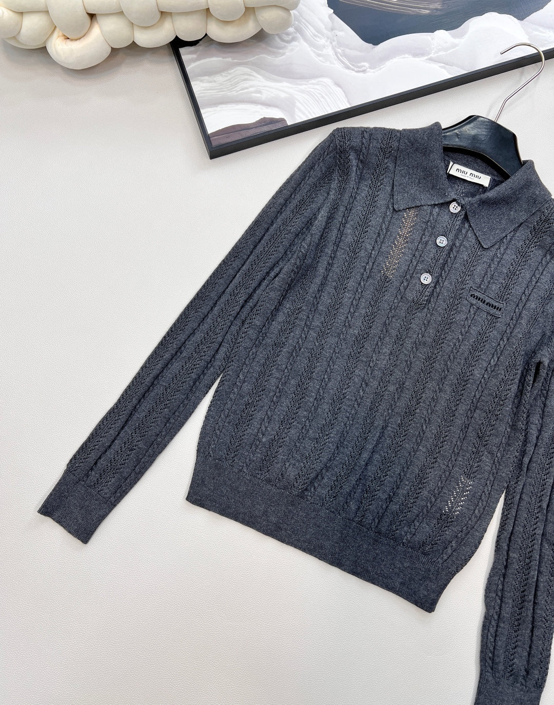 Miu 25fw knitted sweater