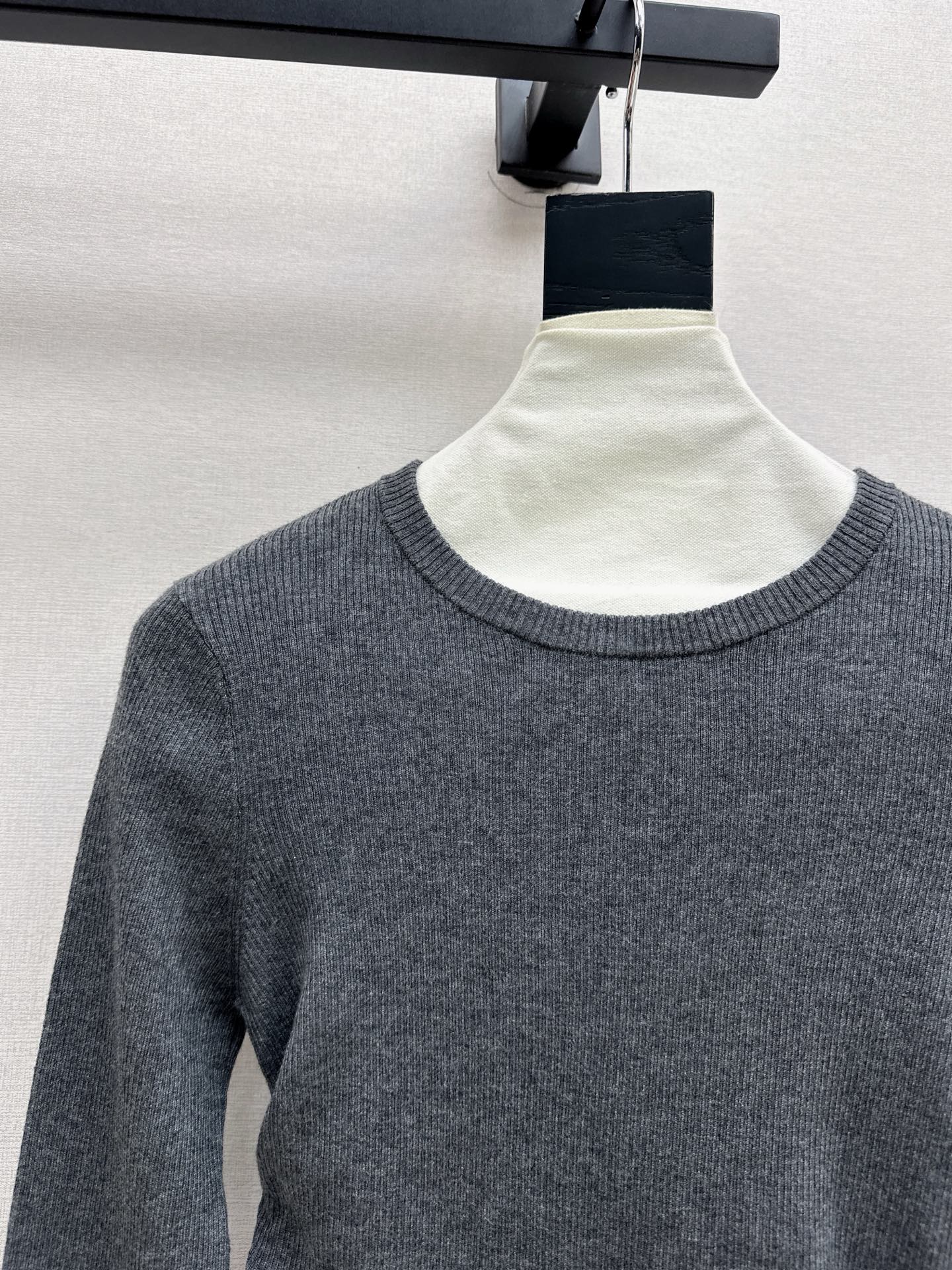 Miu 25fw lace sweater shirt