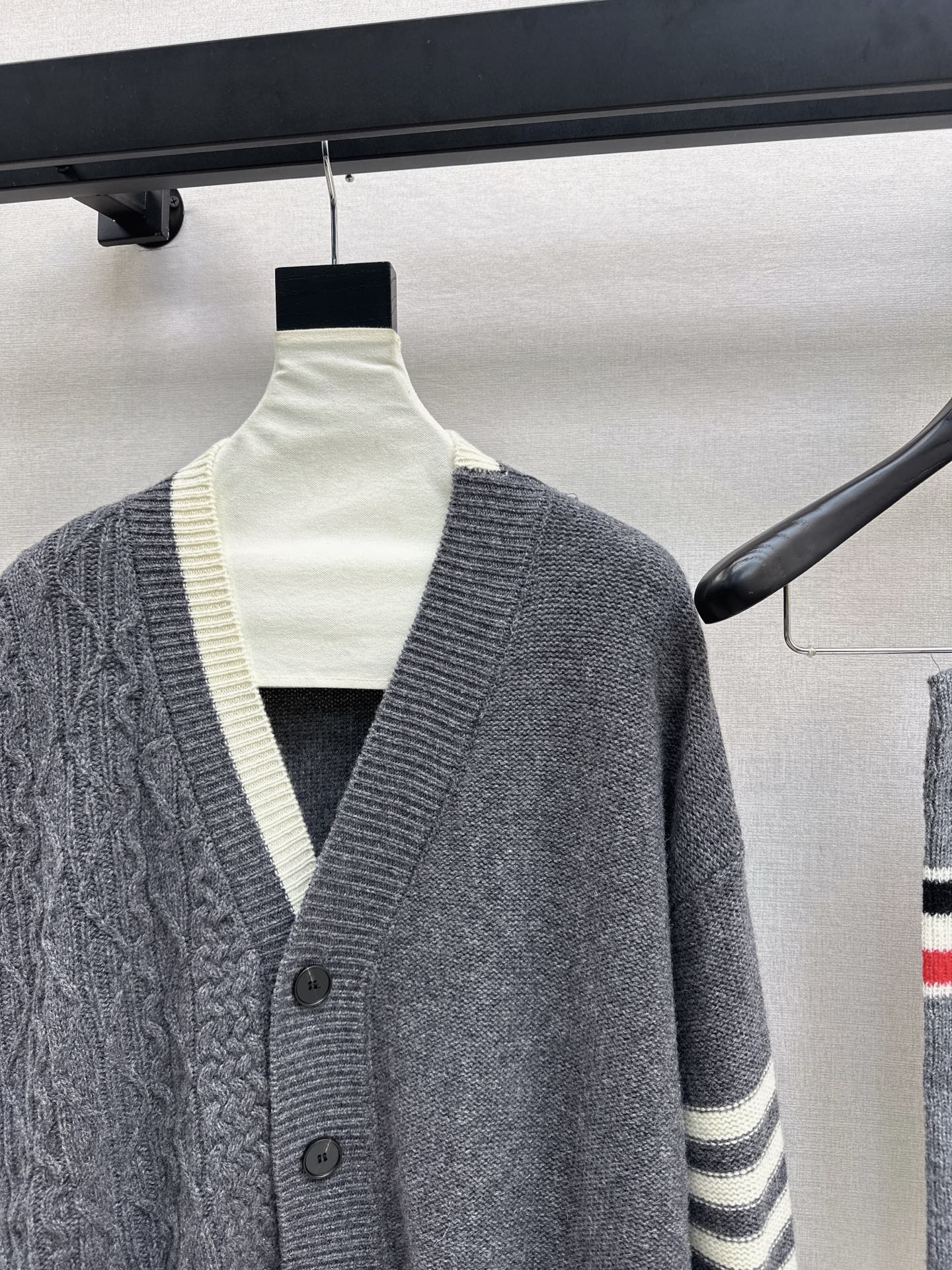 Thom 25fw cardigan