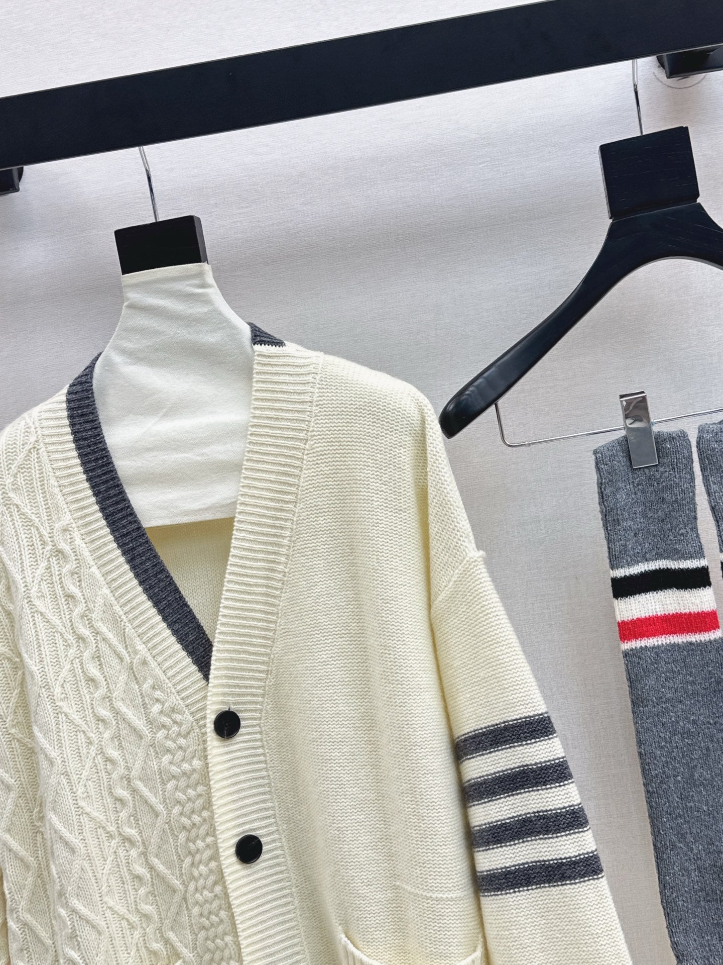 Thom 25fw cardigan