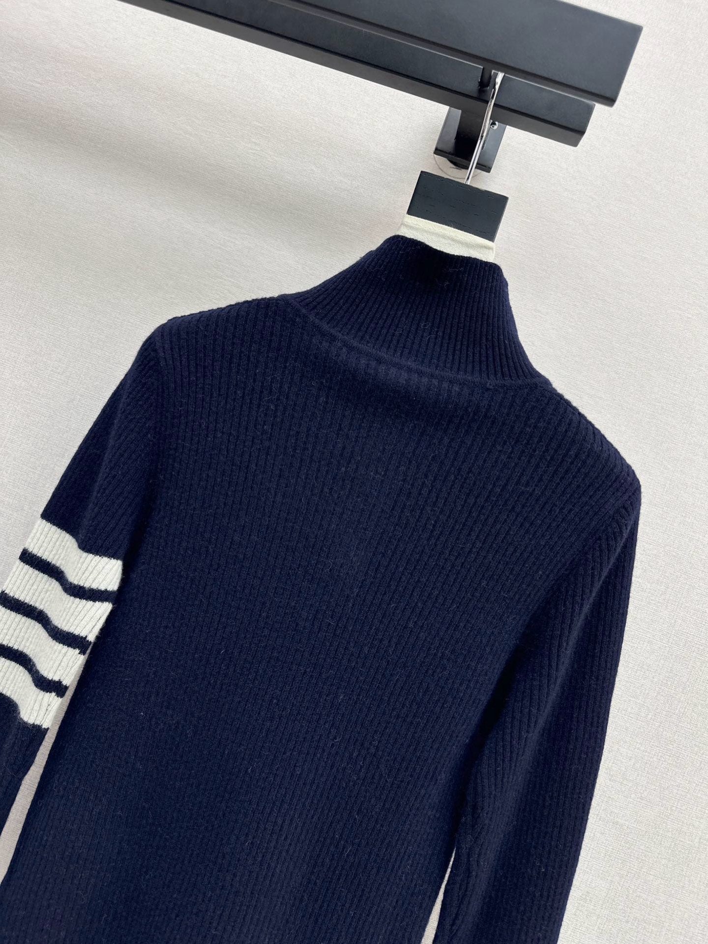 Thom 25fw knitted sweatshirts
