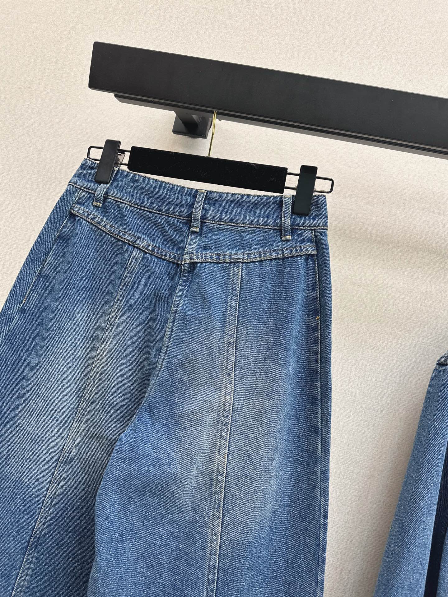 Chan 25fw denim pants