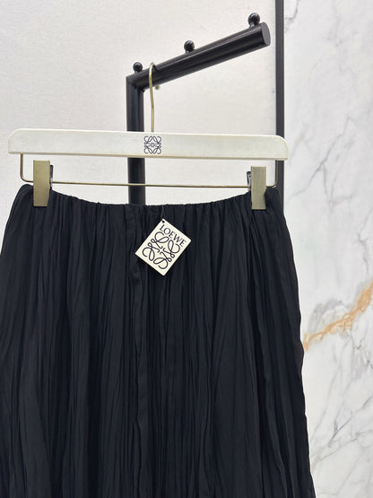 Loe 25fw pleated skirt