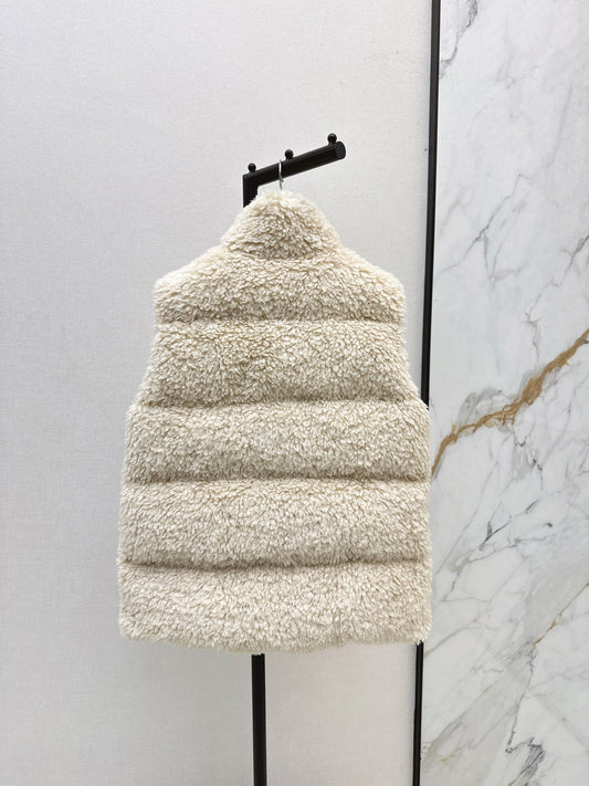 Monc 25fw down vest