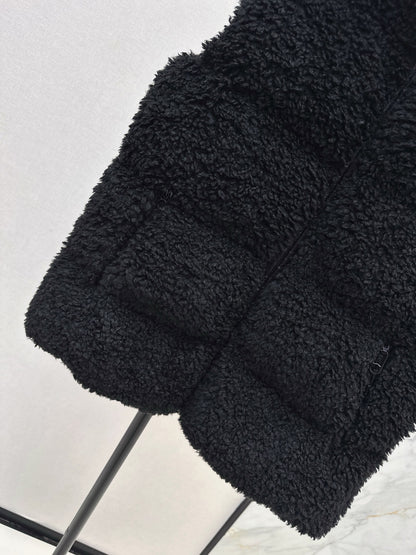Monc 25fw down vest