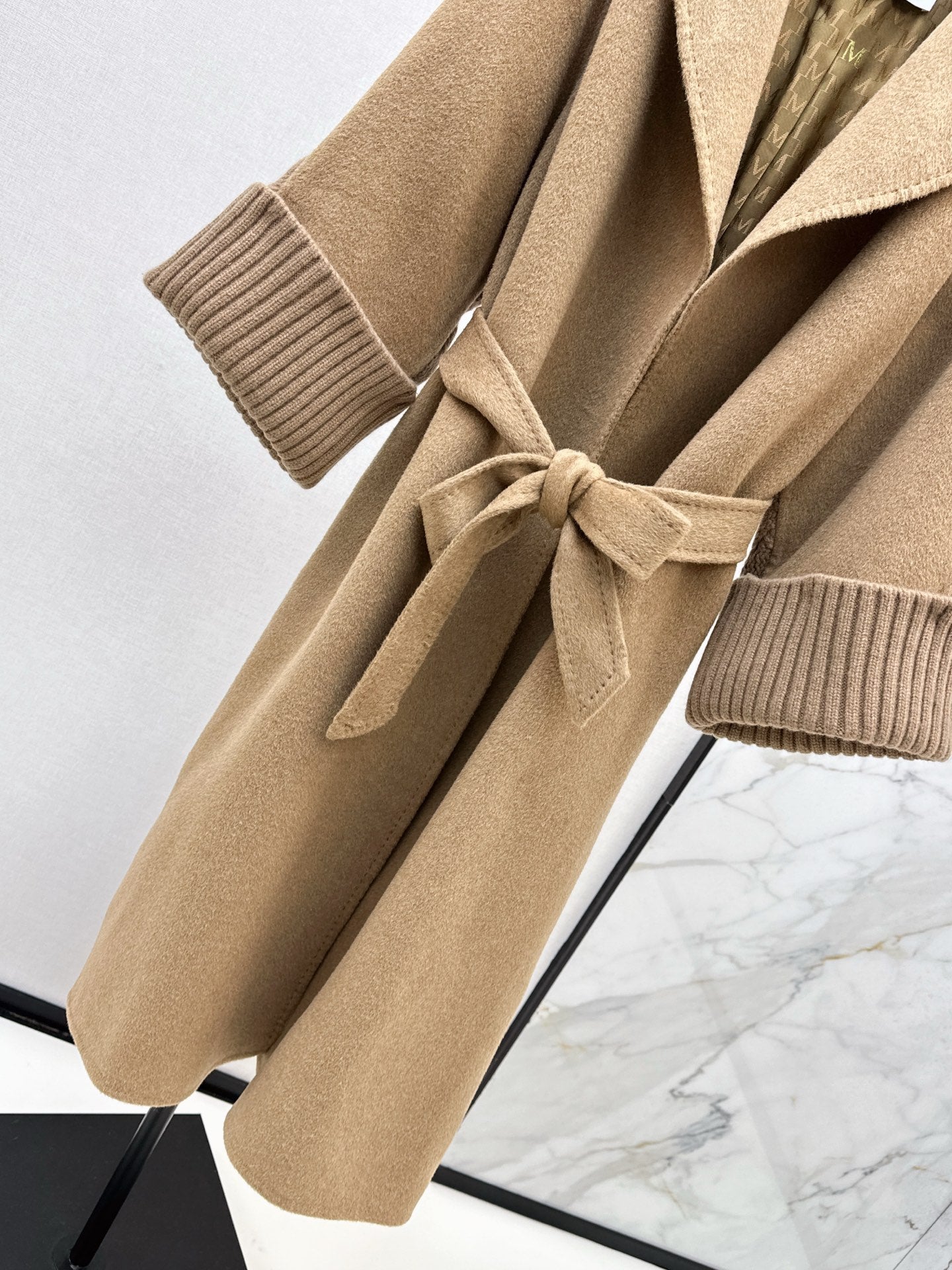 Max 25fw trench coats