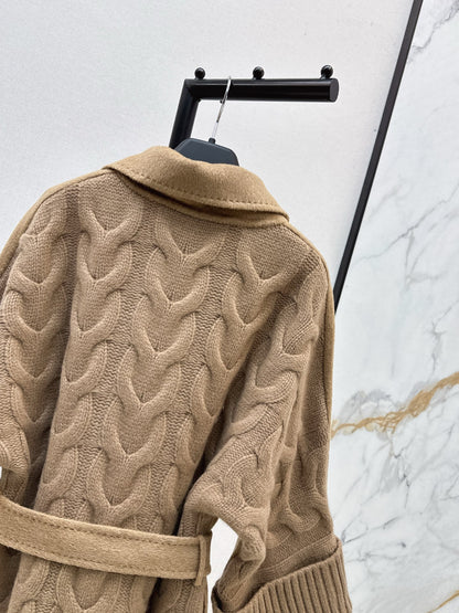 Max 25fw trench coats