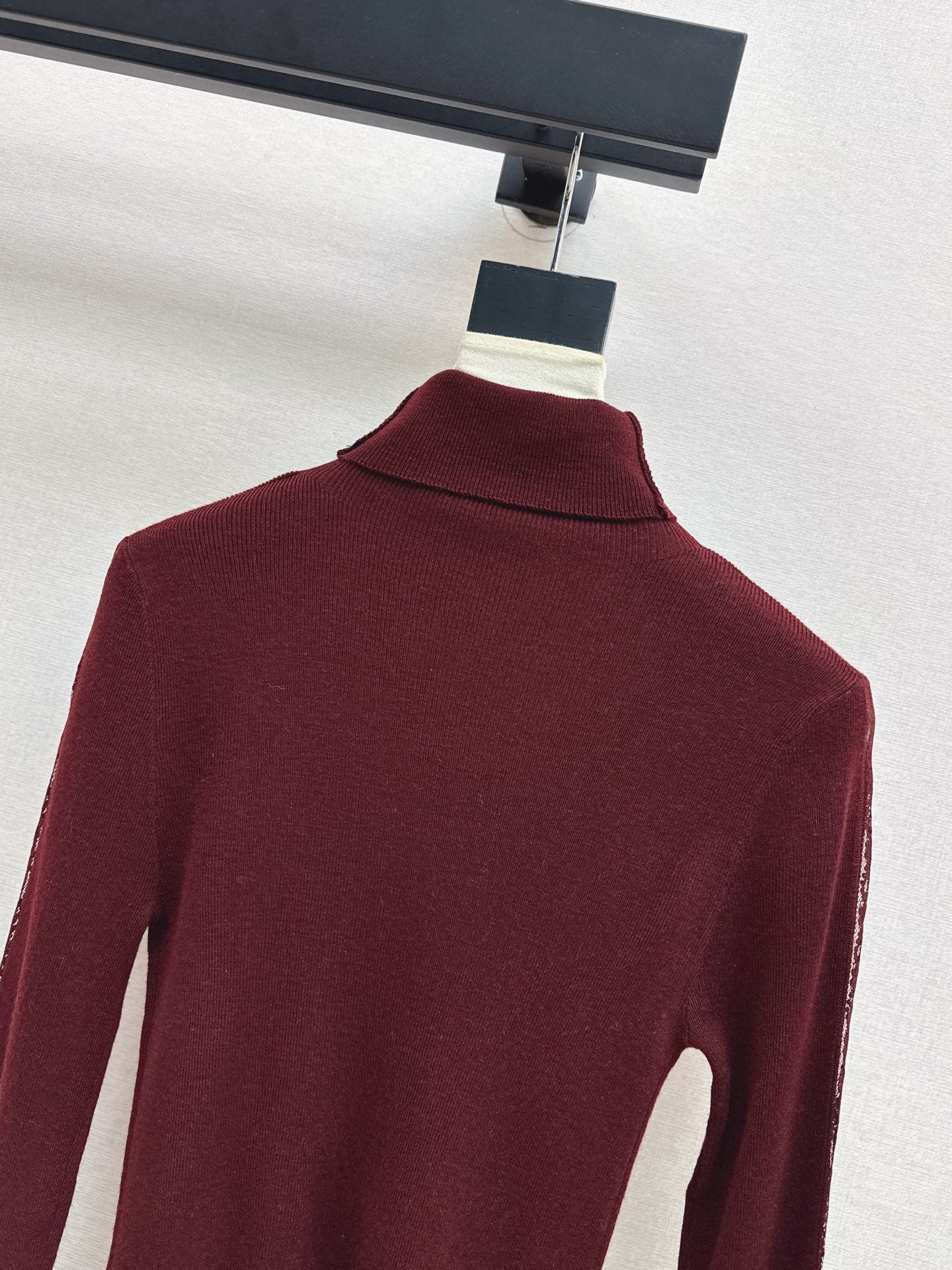 Erma 25fw lace sweatshirts