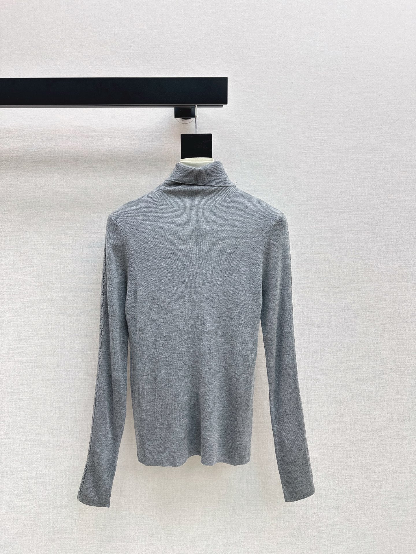 Erma 25fw lace sweatshirts