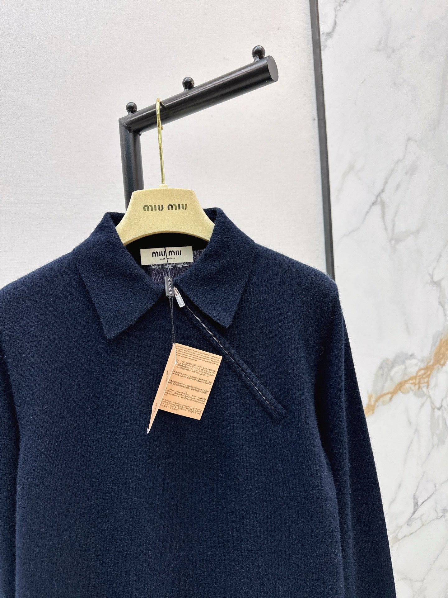 Miu 25fw polo sweatshirts