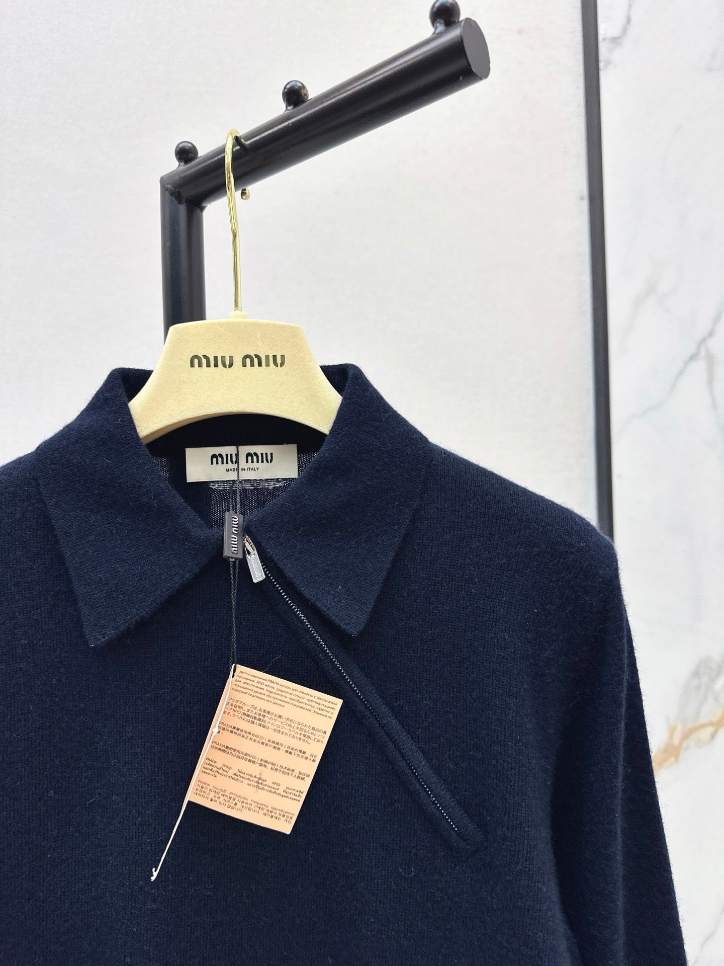 Miu 25fw polo sweatshirts