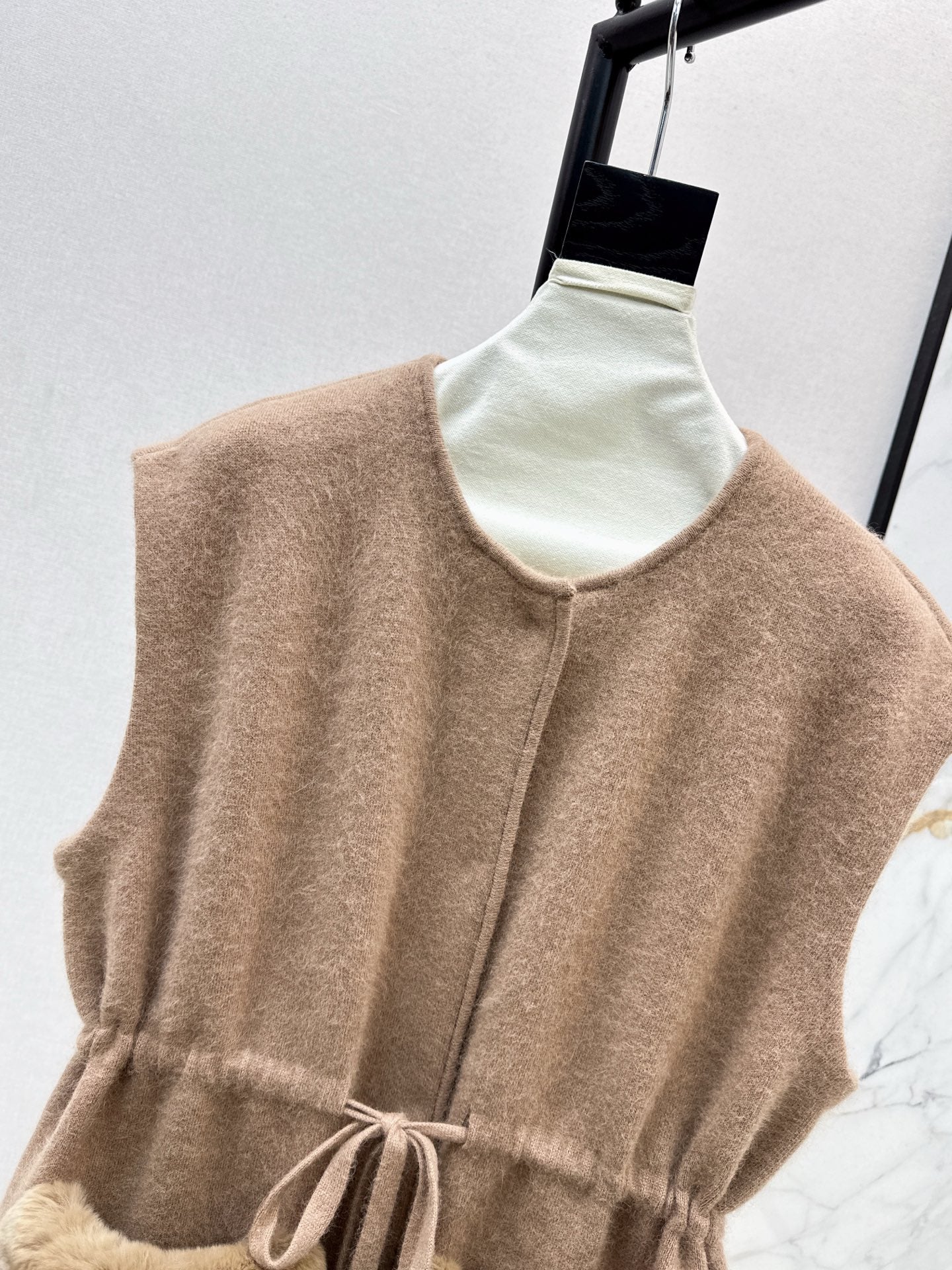 Fen 25fw wool vest jacket