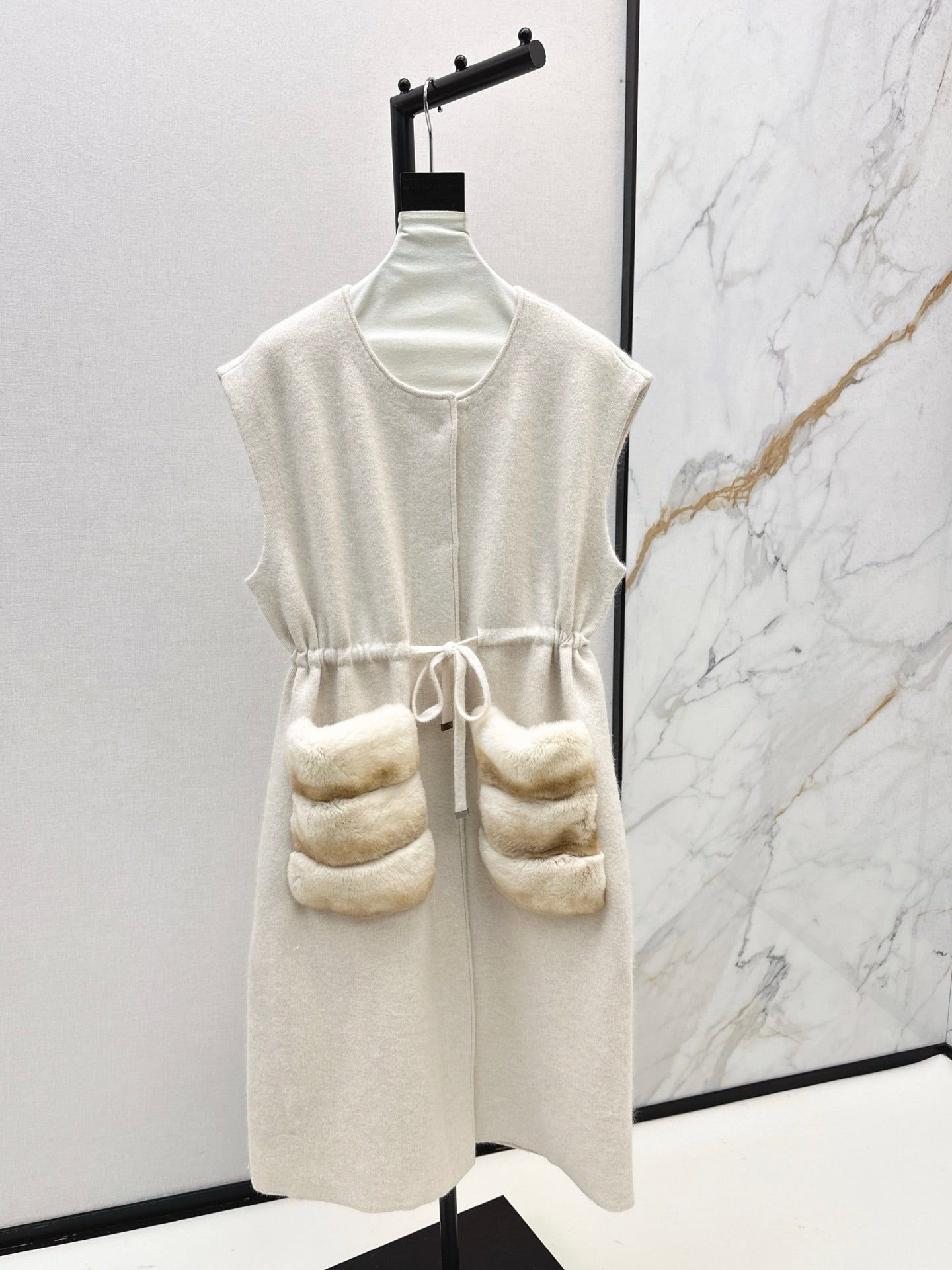Fen 25fw wool vest jacket