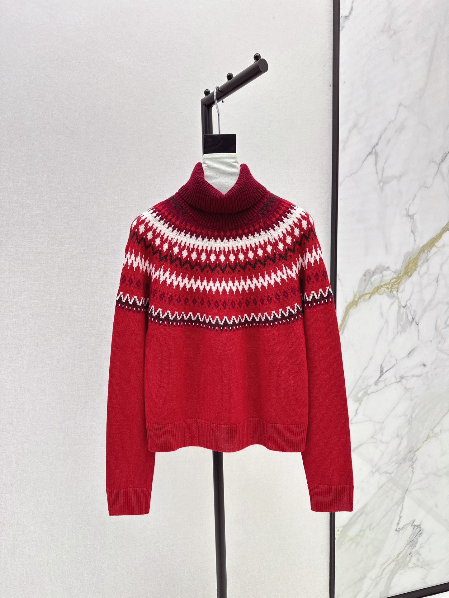 Loro 25fw sweater