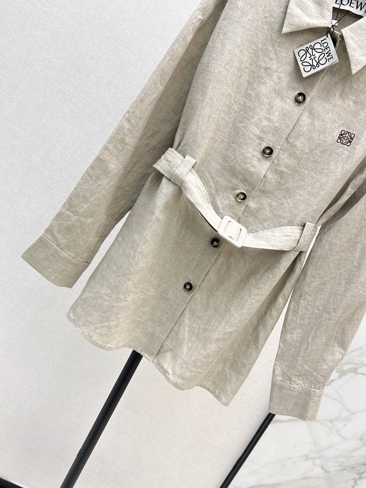 Loe 25fw linen shirt