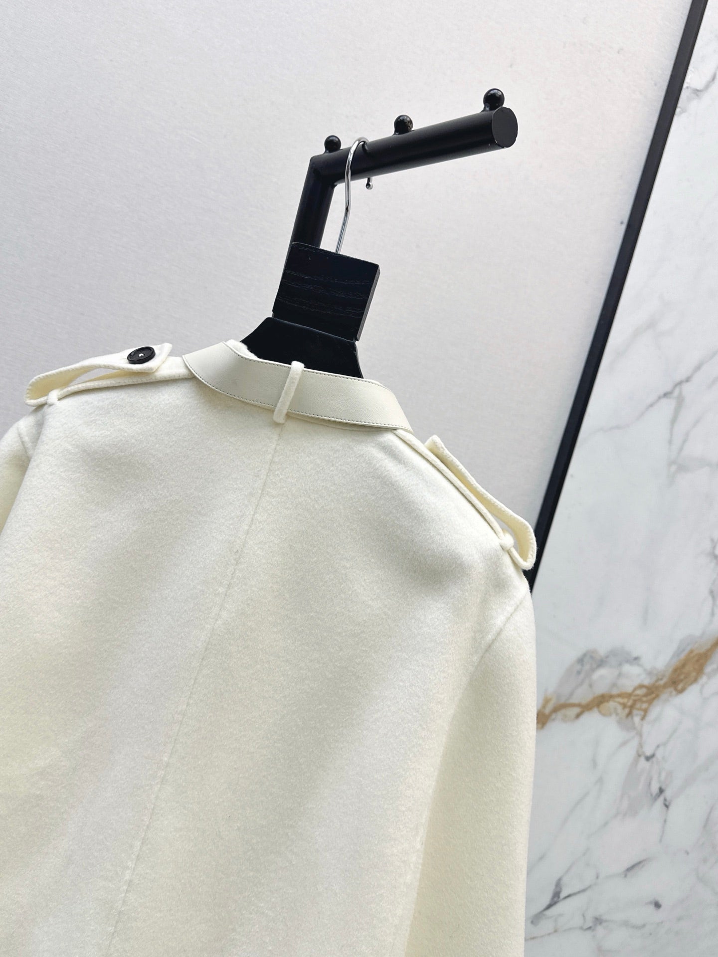 Loui 25fw woolen jacket