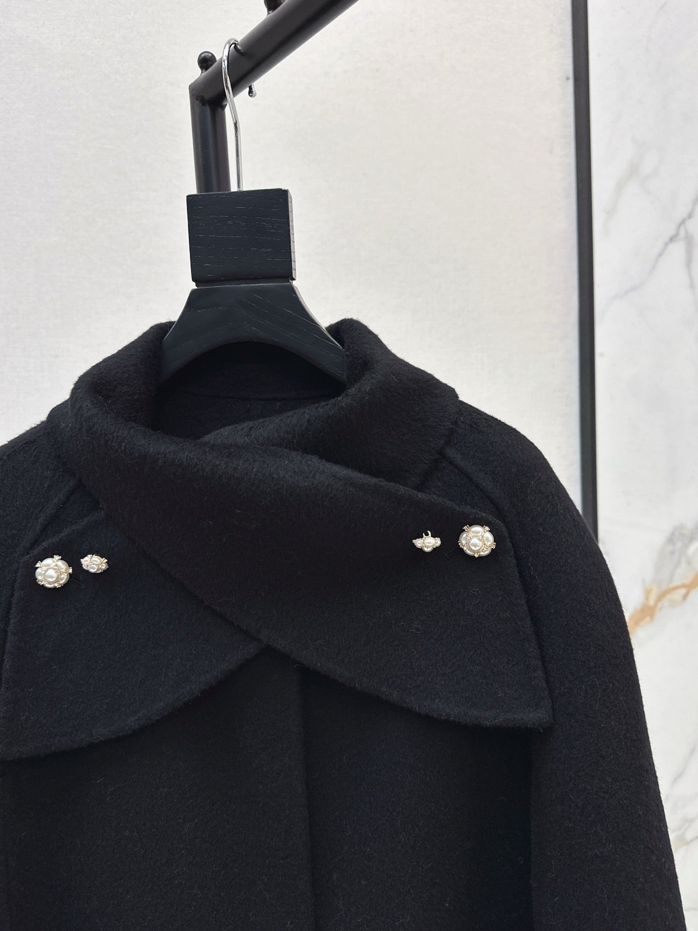 CD 25fw woolen cape coat