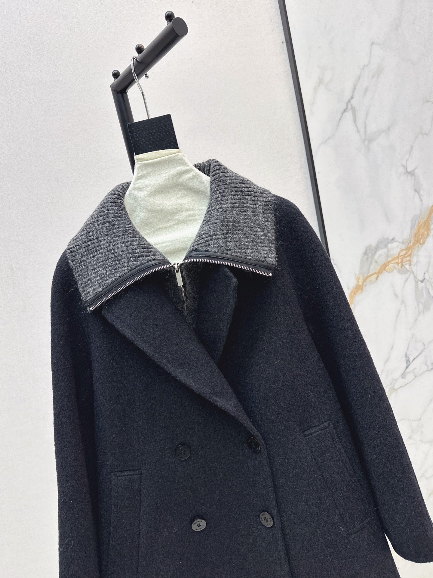 Max 25fw woolen overcoats
