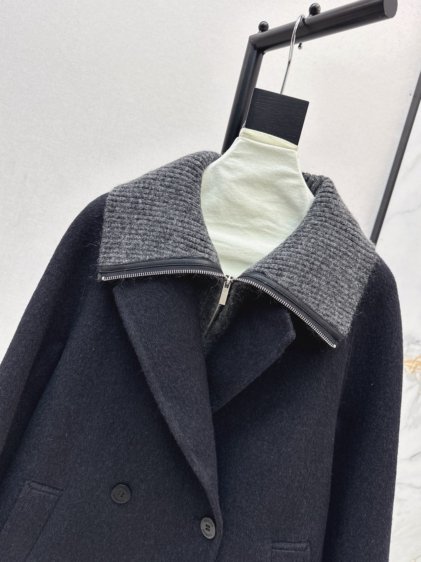 Max 25fw woolen overcoats