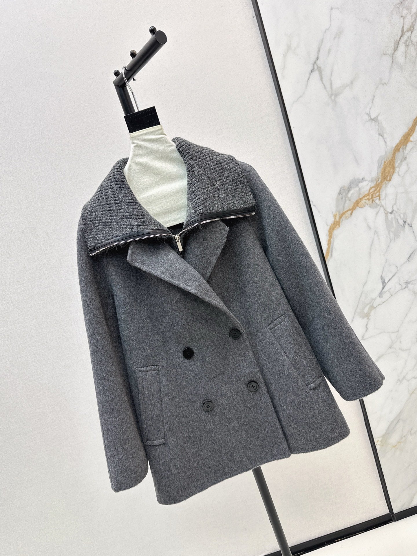 Max 25fw woolen overcoats
