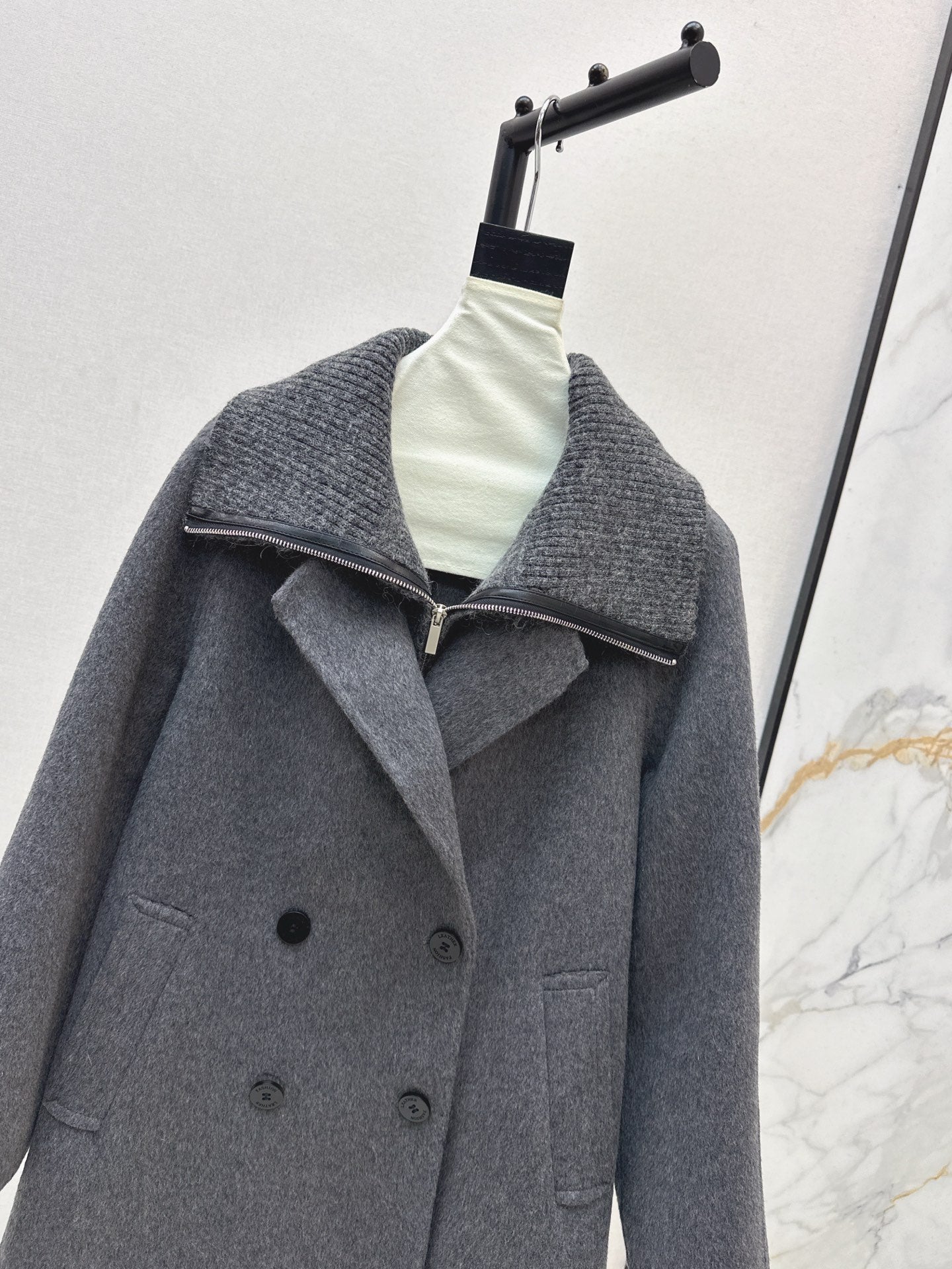Max 25fw woolen overcoats