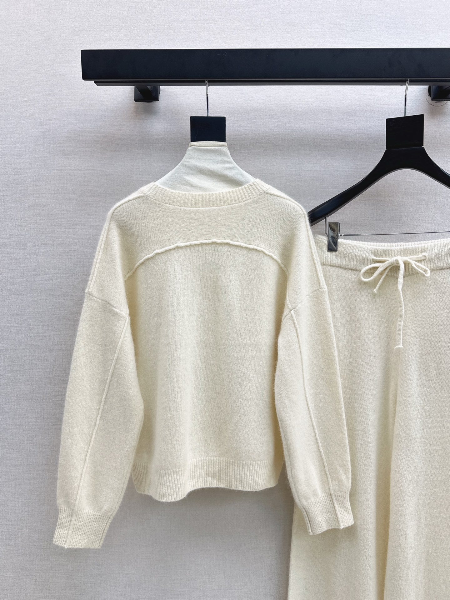 Loro 25fw pullover pants sets