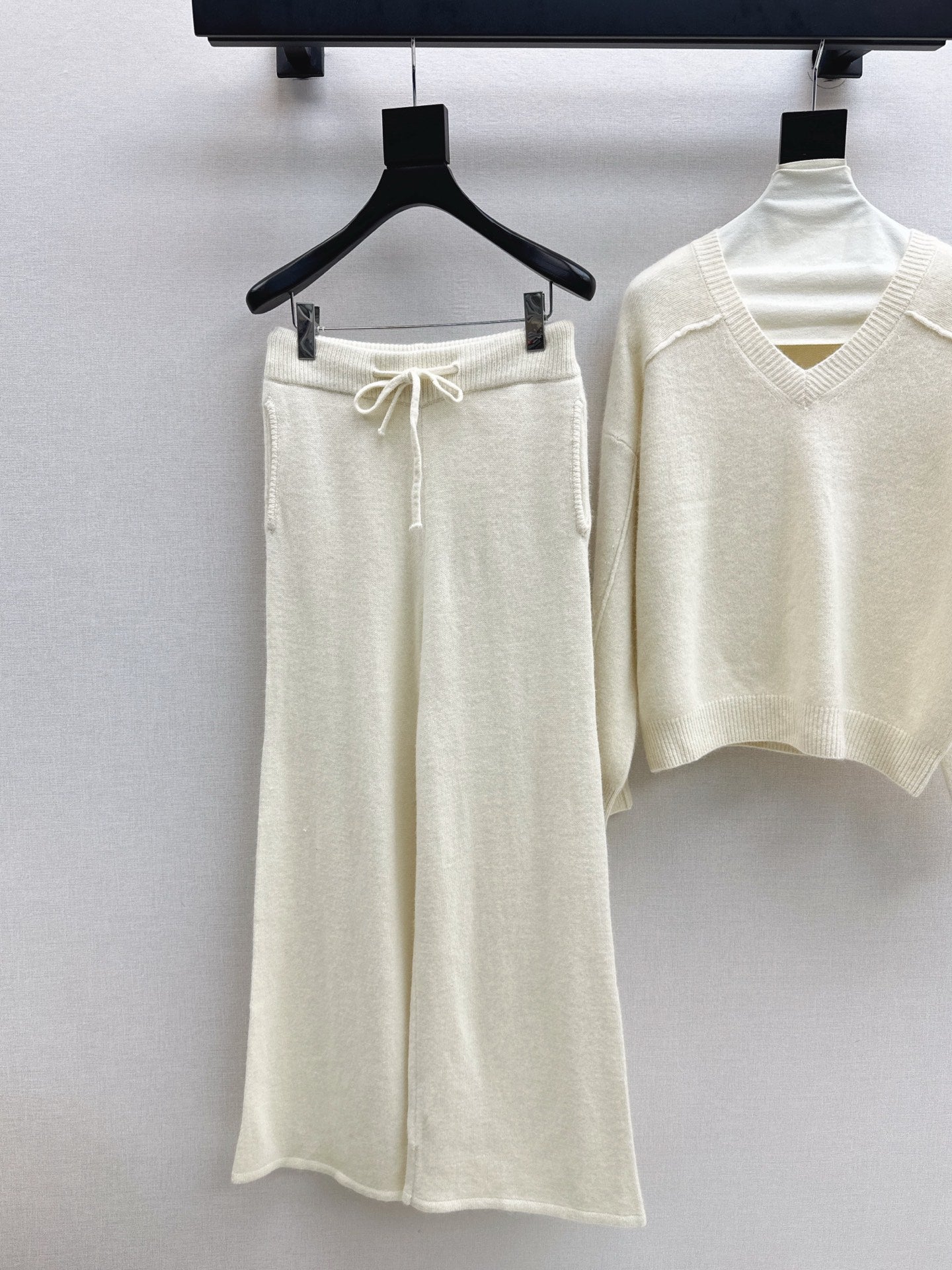 Loro 25fw pullover pants sets