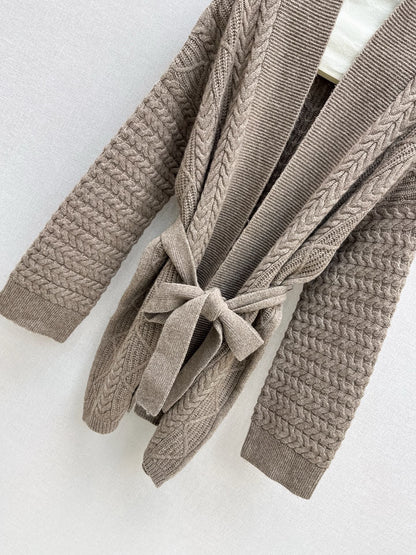 Loro 25fw knitted cardigan