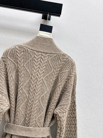 Loro 25fw knitted cardigan